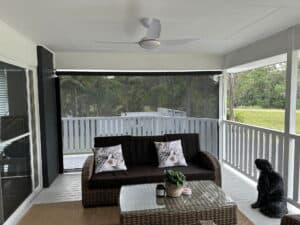 Outdoor Roller Blind – Sun Protection for Alfresco Areas Outdoor roller blind providing shade on a modern patio