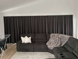 Durren Durren Blackout Curtains for Privacy and Darkness Modern blackout curtains Durren Durren fully drawn for maximum light control