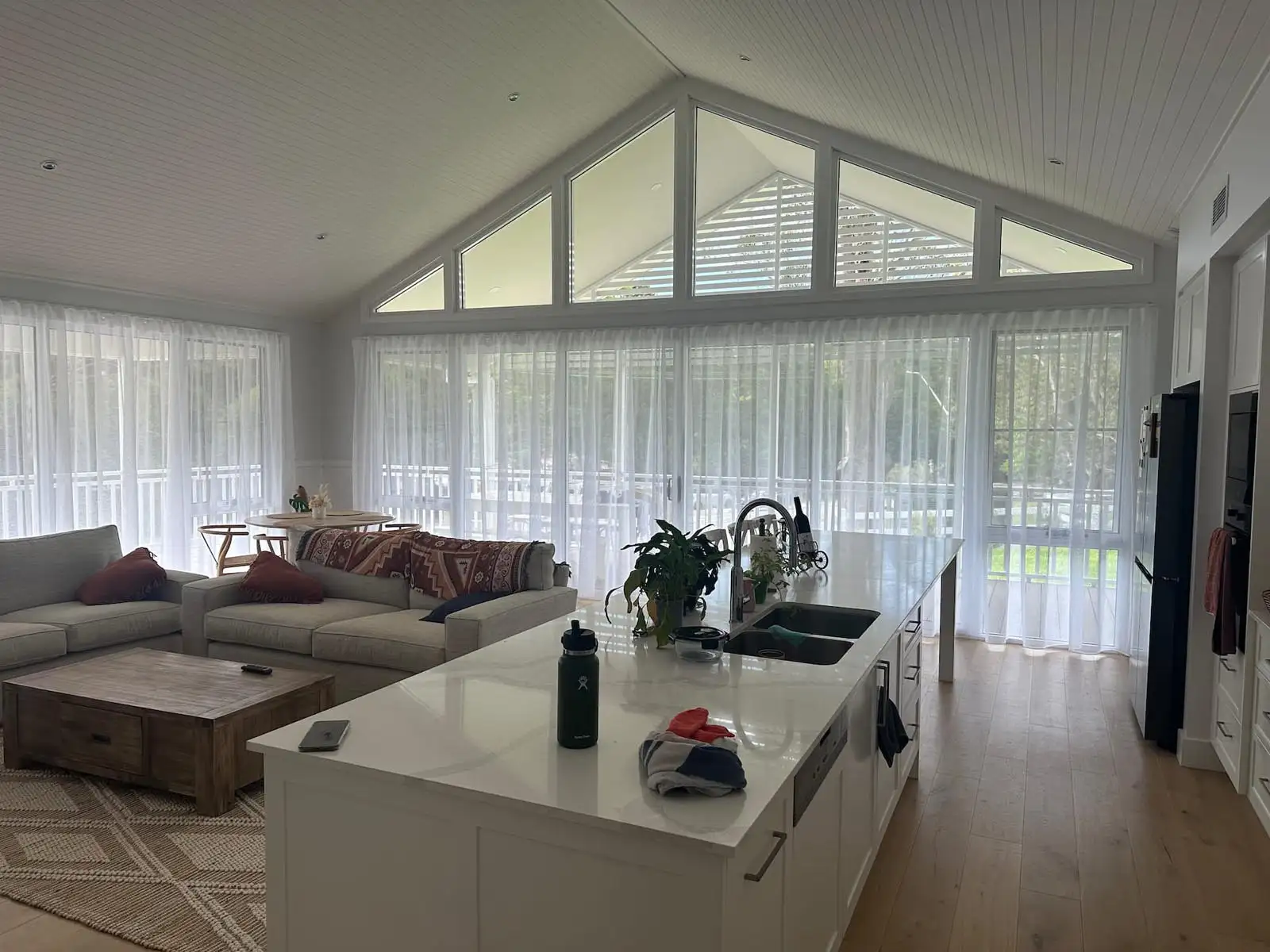 Sheer Curtains – Window Blinds Central Coast | The Blind Crew